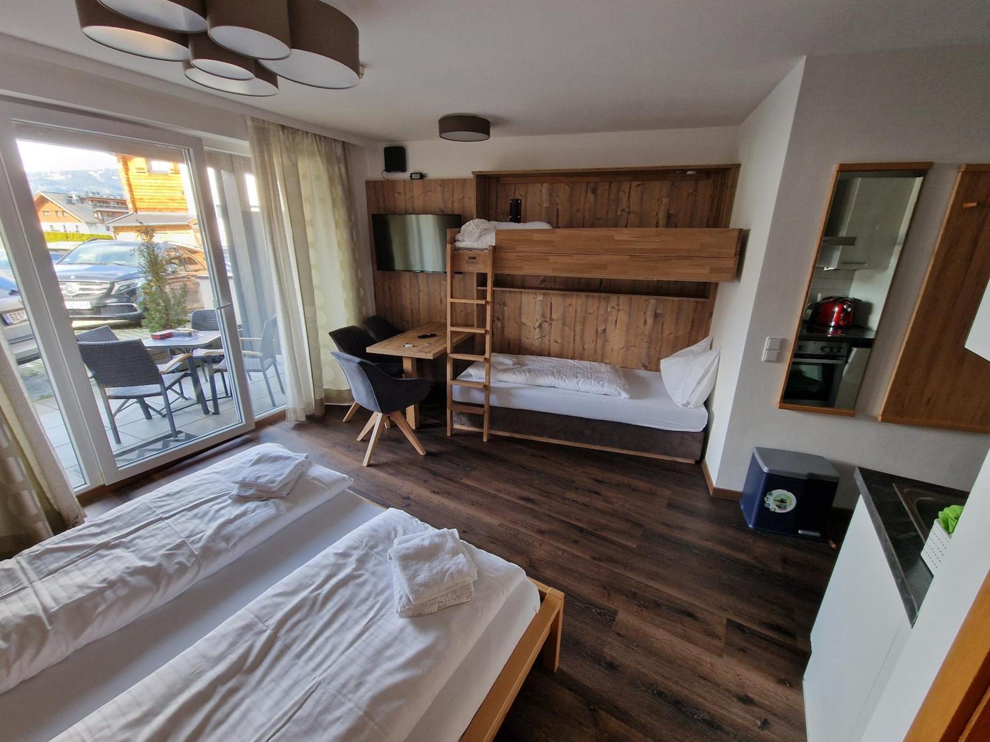 Adler Kaprun, Golf 'N' Ski And Mountain Biking. エクステリア 写真